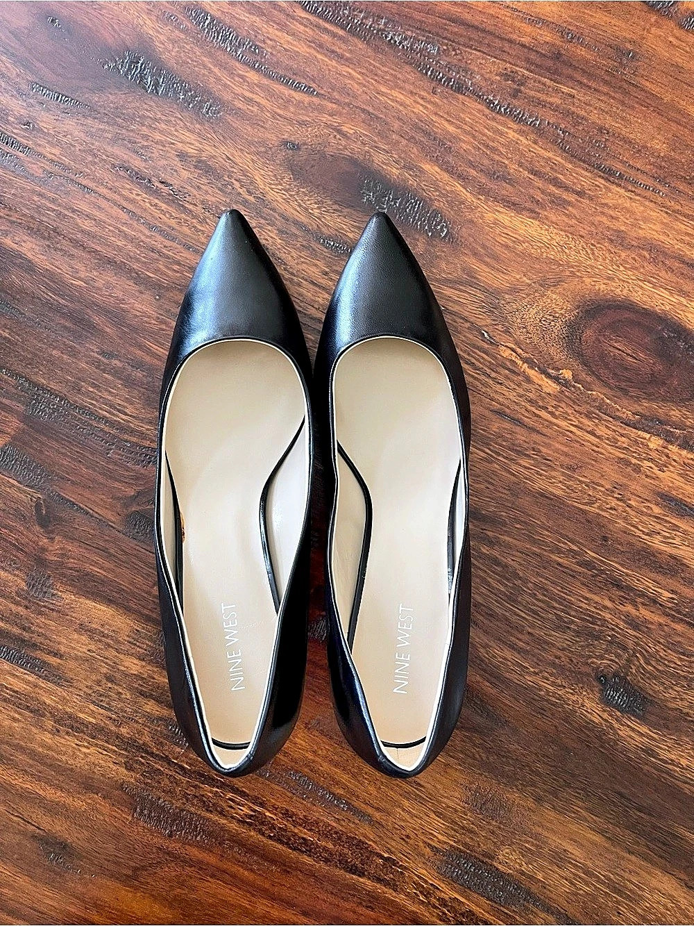 Nine West Elise Pointy Toe Pump Pointed-Toe Pumps in Black US 10 M Like New